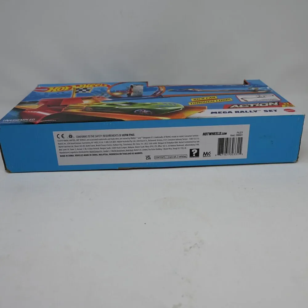 Hot Wheels Mega Rally Set 2019 Track Loop Launcher w/ 2 Cars New Box Damage